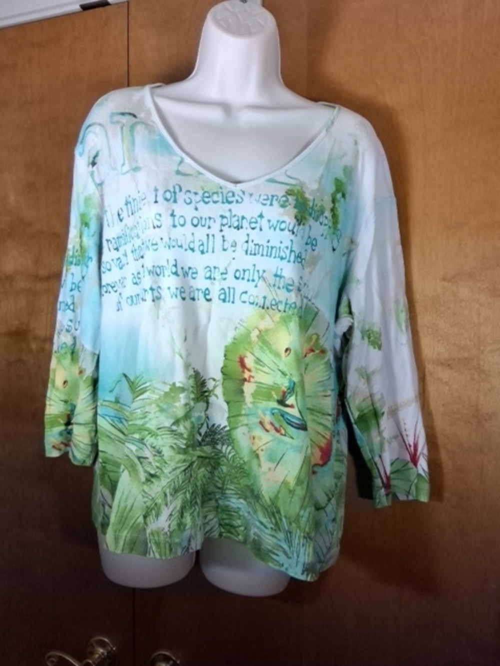 Chico's Green & Aqua Botanical Tree Frog Statement Scoop Neck Top Size 3 L 100%